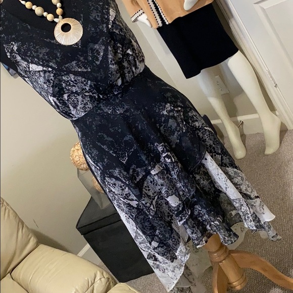 A wonderful Kenneth Cole multi media dress! - Picture 2 of 12